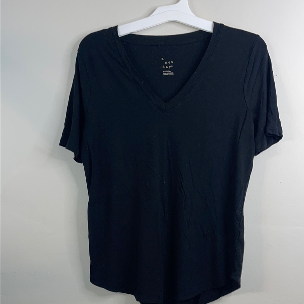 A New Day Women’s Black V-Neck t-Shirt Size XS #197